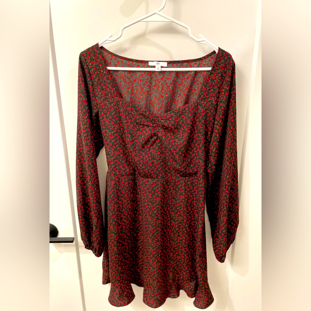 BP Women's Red Tango Rose Print Mini Dress Long Sleeves Sweetheart Neck Size Sm